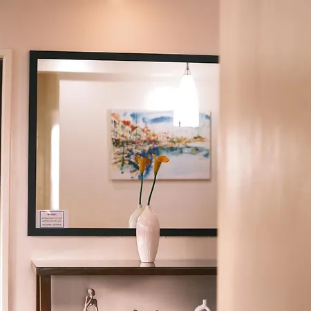 5-Mins Sm Aura Cozy 2Br Free Parking Apartment Manila Exterior photo