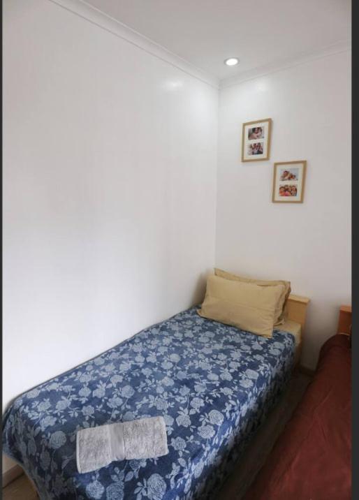 5-mins Sm Aura Cozy 2br Free Parking